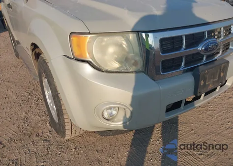 2008 Ford Escape Xlt из США, поврежденный, VIN 1FMCU03Z88KB29160
